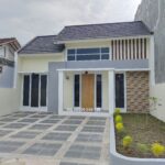 Rumah Sedayu Tepi Jalan Aspal