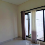 Rumah Baru Depan Kampus UTY Jogja. Bonus AC & Water heater