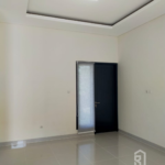 Rumah Baru Depan Kampus UTY Jogja. Bonus AC & Water heater