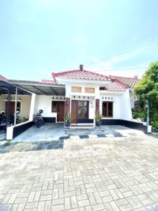 Rumah Klasik Murah Dekat Lapangan Jambidan Bantul Jogja